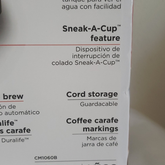 Black & Decker 12 - cup programmable coffee maker - Picture 5 of 8